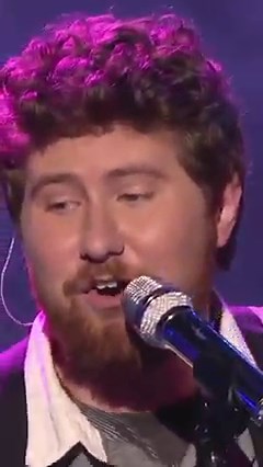 Playing bass on American Idol 04/06/11 #rain #americanidol #ccr #bassy | Casey Abrams