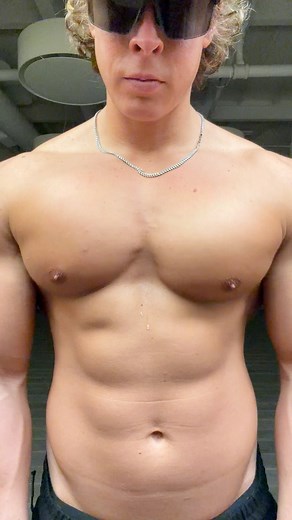 131K views · 2.7K reactions | Big chest energy #pecs #chest #chestday #muscle #flex #chestpump #abs #fitness #malemodel #model #wellness #sixpack | Erik Thornally | Facebook