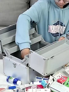 First Aid Kit 3 Tier Portable Large Space with Security Lock Aluminum Alloy First Aid Box, Lockable with Handle and Shoulder Strap Empty Medicine Box (Pink Box)