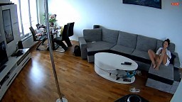 Reallifecam - Lina rubs her pussy with her fingers on the couch 02.08.2020