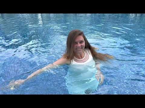 🌹💋 Swimming in the pool in a wedding dress! Wet white dress • Wetlook • wet clothes