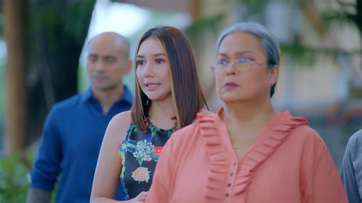 EP24 The kids are heartbroken by the truth. This is so emotional... 'The Fake Life' showing Monday to Sunday at 7:40pm on ST Novela E Plus DTT-057/ DTH-128 both on Classic bouquet. #thefakelife #telenovelaalert #startimescares | StarTimes