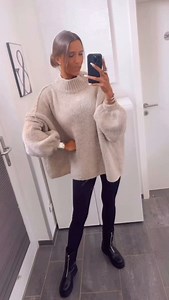 Diese Lederlook-Leggings ist dein perfekter Herbst-Winter-Begleiter: • Innen weich & warm gefüttert • Wind- und wasserabweisend • Leicht abwaschbar • Formt den Unterbauch und zaubert eine weibliche Silhouette • Hochwertiger Glanz-Effekt für stylische Outfits • Passt zu Bluse, Hoodie, Oversize – einfach allem! 👉 Hol sie dir jetzt – aktuell sind noch alle Größen da! Aber erfahrungsgemäß… das kann sich schnell ändern 🙈❤️ | mamell.de