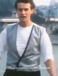 1.5K views · 45 reactions | Dolce vita..... ......Ryan Paris | Musica e poesia immagini bellissime | Facebook