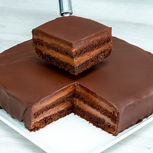 889K views · 12K reactions | The simplest homemade chocolate cake! It...