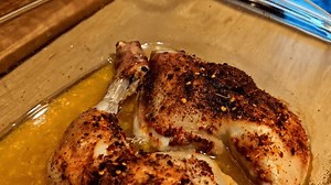 Baked Chicken Legs Spices Seasoning Tray: стоковое видео (без лицензионных платежей), 3745610541 | Shutterstock