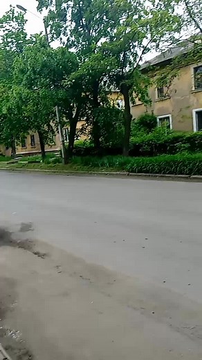 Краматорск сегодня,в кадре присутствует немного плоховатое качества,и небольшое подвисания камеры иза погодных условий. Местные поймут