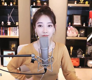 《星辰大海》 | Feng Timo - 冯提莫