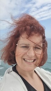 3.2K views · 66 reactions | Bom dia Gente Linda e Maravilhosa. Novidadesssss. Homem, senhora e Criança!!!! Bora lá correr para a Trappys #fashion #CasteloBranco #model #fashionstyle #moda #modern #outfits #roupamasculina #Promoções @topfans | Trappys | Facebook