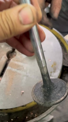 How to clean and polish dirty valves? #shorts #how #best #youtube #tricks #satisfying #video #diy | Mechanical Tricks