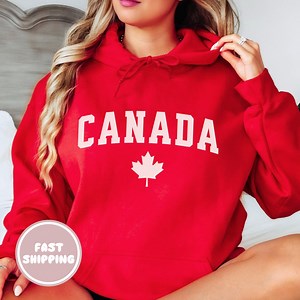 Canada Hoodie Maple Leaf Sweatshirt, Cozy Canadian Pullover Sweater, Unisex Canada Pride Clothing, Gift for Canadian, Canada Travel Souvenir - Etsy Canada