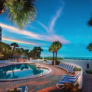 A dreamy tropical island escape is on St. Pete Beach, a top ranked US beach. | TradeWinds Resort