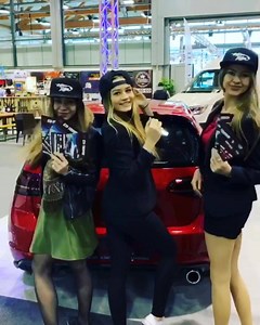 2.2K views · 96 reactions | Unsere Promotionmädls auf der Messe in Klagenfurt 拾! | Wörtherseetreffen | Facebook