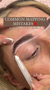 Common mapping mistakes ❌ 1. "Not stretching the skin This is suchhhh a biggie and a key reason why your mapping isn’t straight. You need to stretch the skin to create a flat surface for the pen to glide across 2. You don’t take your time This vid is sped up so you can imagine how slow I reaaallllyyy go. Back and forth in slow small sections guarantees an even neat line 3. Cutting into the brow Just because someone’s brow hairs grow in that certain place doesn’t mean you have to follow it! As yo