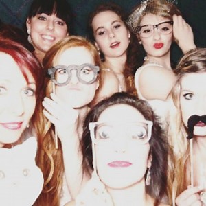 I mean, could our models be possibly any cuter?? 󾌧 #portlandbridalshow #portlandbride #oregonbride #charlottesweddings #model #portlandmodel #weddingdress #bridetobe | Charlotte's Weddings