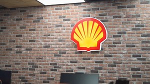 1.9K views · 28 reactions | Celebra con nosotros 70 años creciendo con México y contagiándonos de la energía de su gente. #ShellMexico70Años #Méxiconosmueve ¡Muchas gracias por 70 años de éxito!  | Shell Mexico | Facebook