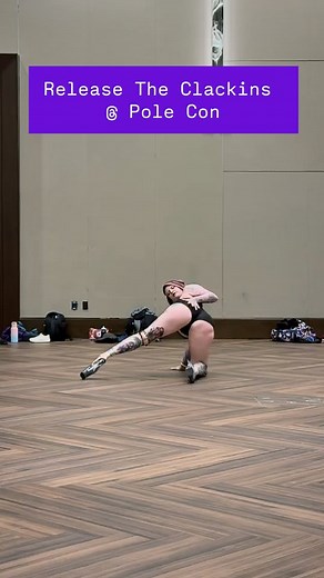 ✨️ Release The Clackins ✨️ Choreography I taught at @intlpoleconvention East! The whole class was a VIBE. We giggled, clacked, oozed and had SO much fun. Everyone got the bones of the choreography and added their own unique touches to it! If you missed out - you missed OUT! Maybe next year 😝 #jaxspencer #jaxpole #jaxspencerworkshop #releasetheclackins #intlpoleconvention #polecon #polecon25 ##polecondmv #floorwork #floorchoreography #floorflow #floorplay | Jax Spencer