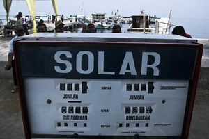 Produksi Solar Surplus, Pertamina Jajaki Ekspor - Katadata.co.id