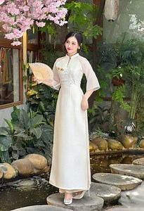 Robe Ao Dai en soie faite main - Broderie de fleurs de cerisier grue - Etsy France