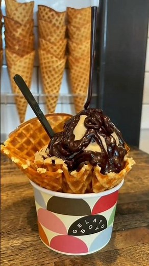 Freshly Made Waffle Cup 🤤😋 | #wafflecup #icecream