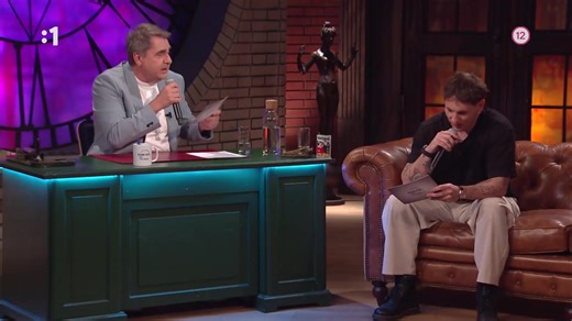🎤 Boli by z nich dobrí raperi? 💬 Do talkshow Petra Marcina prijal pozvanie youtuber Peter Altof alias Expl0ited. Ako moderátor účinkuje vo vysielaní STVR v cykle Superveda. 📺 Sledujte Neskoro Večer: Talkshow Petra Marcina v sobotu o 21.45 h na Jednotke. | Zábava STVR