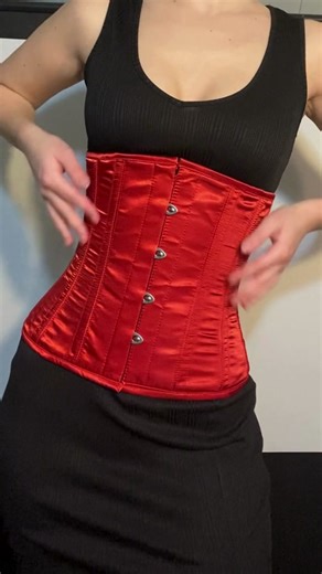 Waist Training Corsets for Stunning Curves