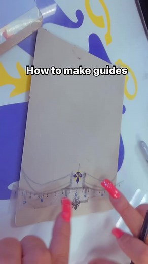 How to create guides on a brow.There are several patterns available for you to explore when doing strokes. In class we focus on a foundational style that you can always alter as you grow in your experience. The ultimate intention is to get your eye to understand how a flow in strokes is created 1 day and 2 days microblading classes available 1 Day Microblading class is for everyone. There’s no previous experience needed in learning how to do microblading. People who have shown interest in it are