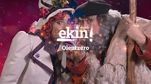 🎄🔥 #ekin_transformazioa: #olentzero Eguberriak hemen, gure pertsonaia liluragarria ere. Horra, horra, Olentzero eta Mari Domingi! EITB_ekin. #EITB, gizarte transformazioan ekinean 😉👏 | EITB