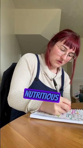 Thick & creamy RASPBERRY SMOOTHIE you can make in 2 mins ⬇️