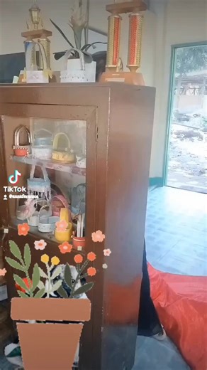 Anna Ramos on TikTok