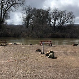 Campsites 18-23 are right on Cache Creek. #cachecreek #openallyear #visitlakecountyca #lovelakecounty #livingthelakelife | Clear Lake Campground California