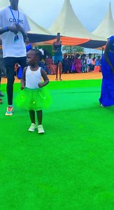 “Our culture is our identity” Culture gives us a sense of stability and continuity. It plays an important role in ourpersonal development, shapes our beliefs and values, and helps us find our place in society. Most importantly it provides us with this sense of; community by giving us a common identity and shared values to draw upon. Beautiful young Golden girl Nyan Pakeer today in the field of Gumbo Basic Shirikat during the Black Beauty show Video by Kongor Banykeer📷 | Vision Media