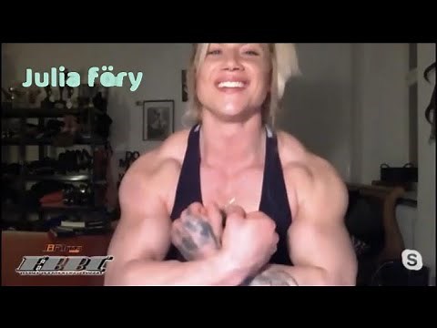 Female Bodybuilder in Lockdown feat. IFBB Pro Julia Föry