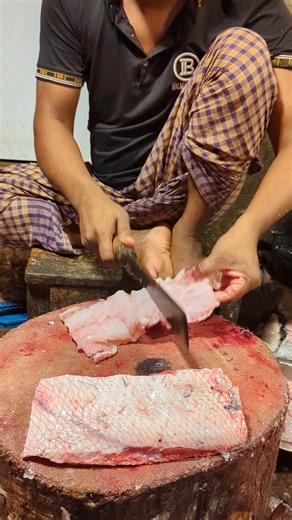 4.8K views | Amazing Emperor Fish Cutting Skills In Bangladesh Fish Market By Expert Cutter #longweekend #foodie #restaurant #pamperedchef #food #freshproduce #cooking #farmfresh #reels #fbreels #viral #viralvideo #trending | Fish Cutting Show | Facebook