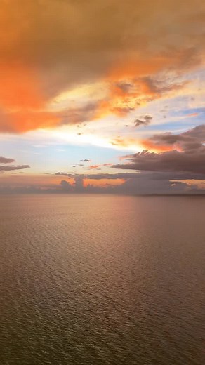 Sepia colored clouds 🌅☁️ . . . . #Thefl699 #stpetebeach #stpete #stpetersburg #madeirabeach #indianrocks #indianshores #redingtonbeach #northredingtonbeach #thedoncesar #floridavibes #postcardinn #passagrillebeach #travel #roamflorida #treasureisland #sunset #fyp #LoveFL #visitflorida #tampabay #explore #thunderbirdbeachresort #dji #drone #gulfofmexico #beach #florida #ilovetheburg | ThefL699