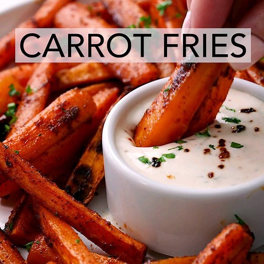 Rachel Maser on Instagram: "Savory Carrot Fries + Creamy Chipotle Dip 🥕🥕🥕 A bit savory, a bit naturally sweet; THE PERFECT simple side-dish or snack idea while garden fresh carrots are plentiful at your local markets! If you haven't yet tried roasting your carrots, then you are definitely in for a treat! The key to beautifully roasted carrots is to choose carrots similar in size so that they all cook at the same rate. On that same note, be sure to cut them into nice, equal, visually pleasing