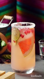 1.5K views · 49 reactions | Pomegranate Paloma | Step-by-step Recipe @KiwilimonRecipes | kiwilimón recipes | Facebook
