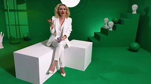 Există multe mituri despre marca personală și cum se construiește. Sparge toate preconcepțiile și află de la Ana Morodan secretele unei mărci personale de succes. Masterclass-ul integral aici: https://www.youtube.com/watch?v=kE3Im4BcOkA | OPPO