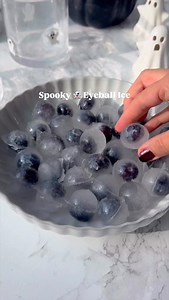 Comment EYEBALLS for the link to my circle ice cube trays and my homemade Nature’s Gatorade fruit punch recipe 🤍 Spooky Eyeball Ice Cubes that are actually just blueberries in circle molds and I’m obsessed. Fresh blueberry in each cavity, fill with water or coconut water, freeze, then pour juice over top. Add sparkling water for a bubbly mocktail. My kids loved these and were low-key spooked in the best way. Perfect for Halloween parties, after-school fun or anytime you need a spooky drink mome