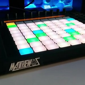 Massive sound! #abletonpush #massive #synt #controller #massivesound #sound #thiene #inmystudio | Matthew S