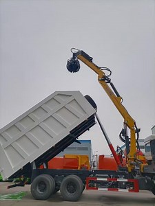 [Hot Item] 6X4 Multi-Purpose Truck-Mounted Grab Loader for Efficient Log Handling