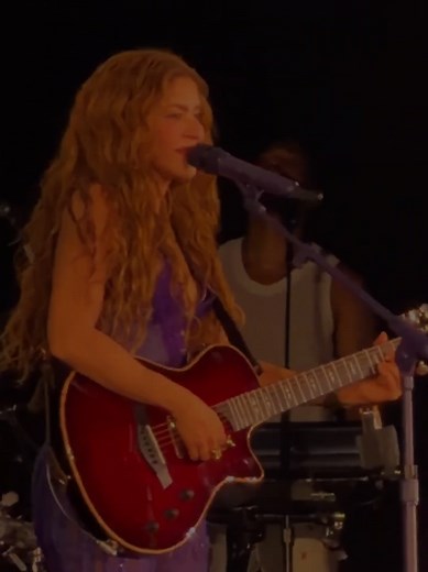 Dónde estás corazón - Shakira (Video musical)