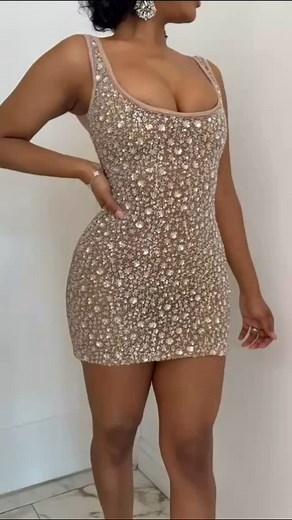 We love this look 😍 find her online at www.dollscoutureboutique.com by searching “ELENA” 🙌🏽😉 | Dolls Couture Boutique