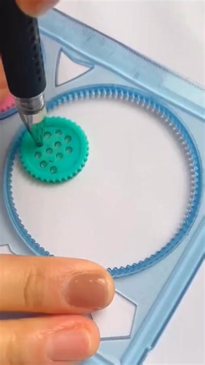 #diy #handmade #homedecor #design #craft #crafts #home #homemade #decor #diyhomedecor #wood #creative #sewing #diycrafts #diyproject #crafting | DIY Crafts and Hacks