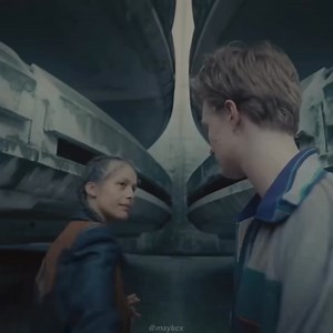 Contour - León Larregui, Rob, Jack Lohana | Mayk