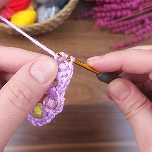 Let's watch the wonderful meeting of beads and threads #crochet #diy | Tuğba Crochet