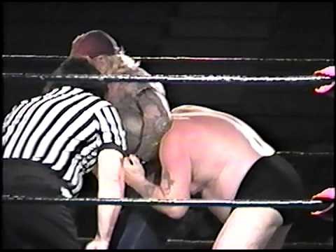Legends Wrestling Match: Don Fargo vs. Ken Lucas