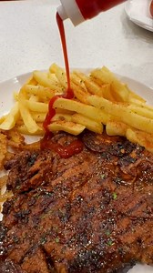 2.5K views | Some afternoons are for a Masala T Bone & Chips at @wimpyrosebank #halaal. How would you rate the Wimpy Masala T Bone ? ❤️ | Foodsburg | Facebook