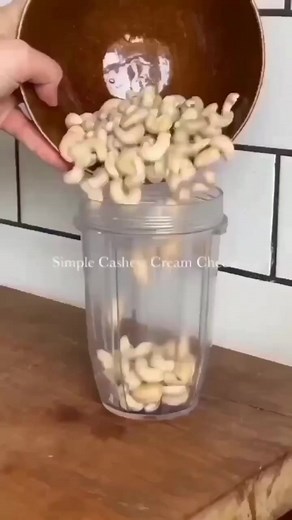 1.5K views · 30 reactions | Cashew cream cheese 說 by sezzy.brown What...