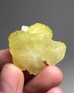 31 reactions |  #Lemon #Yellow #Brucite #Crystal with a #Cubic #Calcite from Pakistan $35 delivered 〽️ | Shawn's Fine Minerals | Facebook
